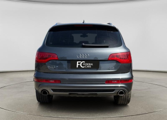 Q7